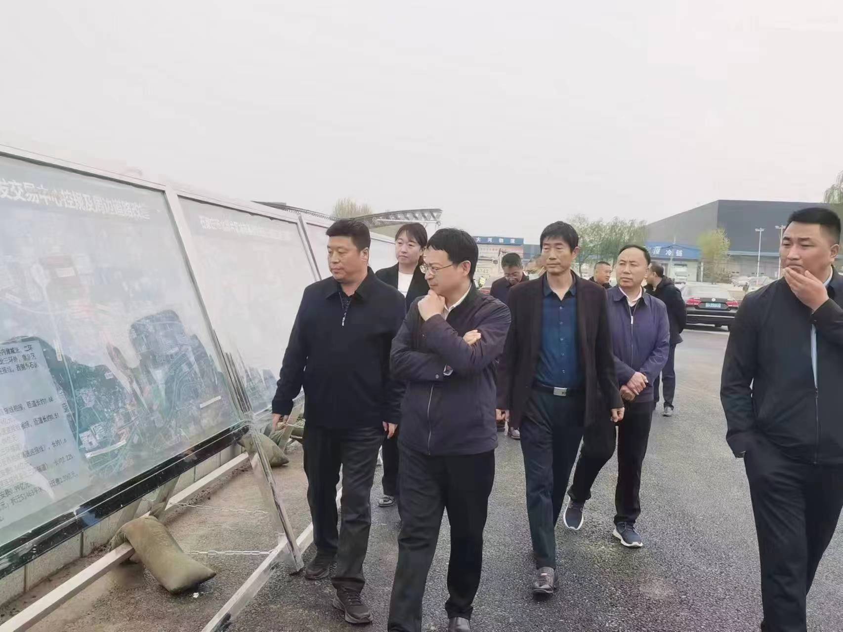 市政府副秘書長韓濤到石家莊國際農產品批發交易中心項目現場調研指導工作