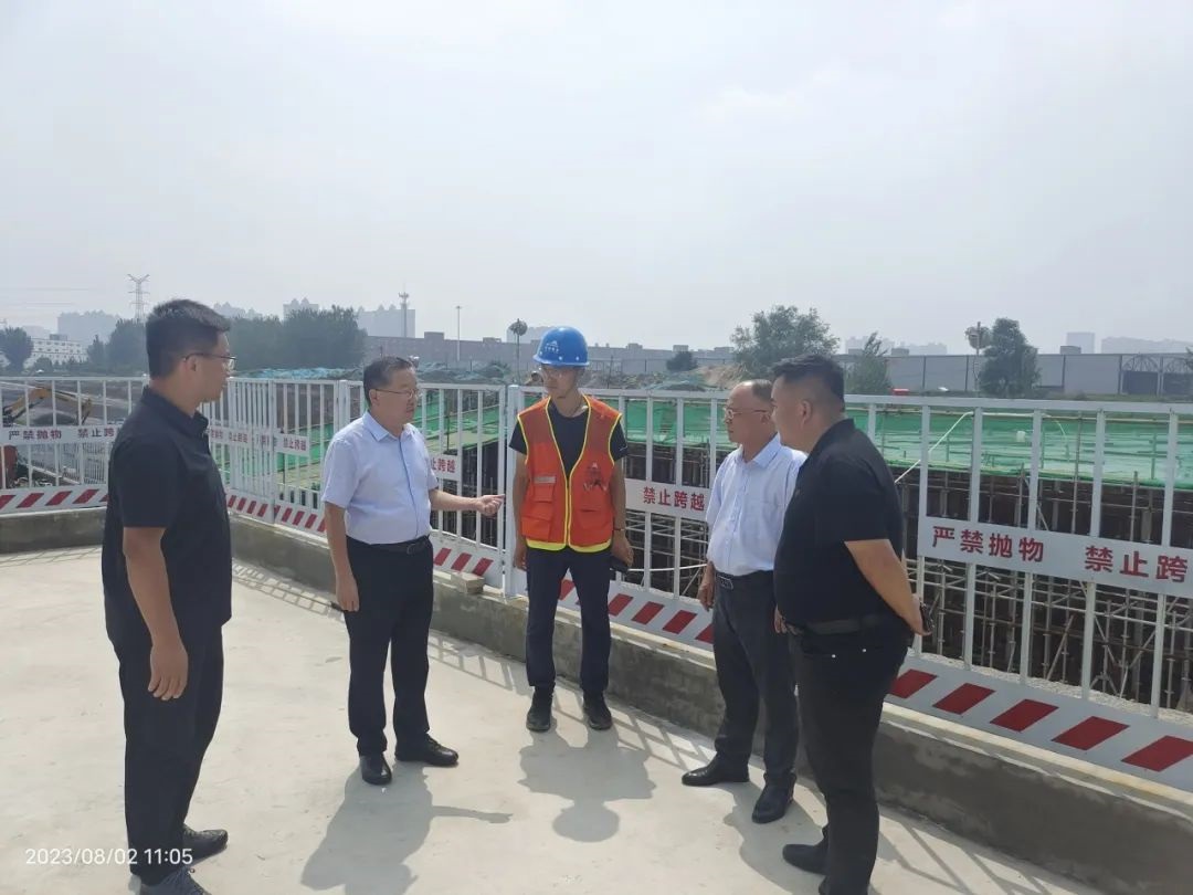 交投集團黨委書記、董事長劉清國到復(fù)興大街和北三環(huán)市政化改造項目現(xiàn)場調(diào)研檢查